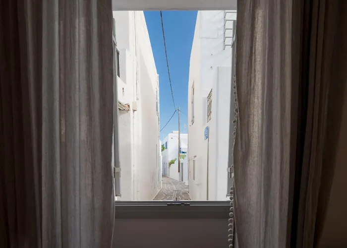 Nautilus 3* Parikia (Paros)