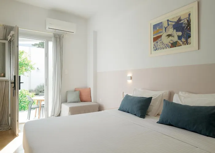 Nautilus Guest house