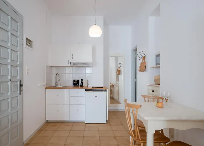 Nautilus Parikia (Paros)