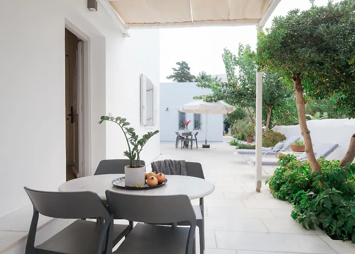 Nautilus Guest house